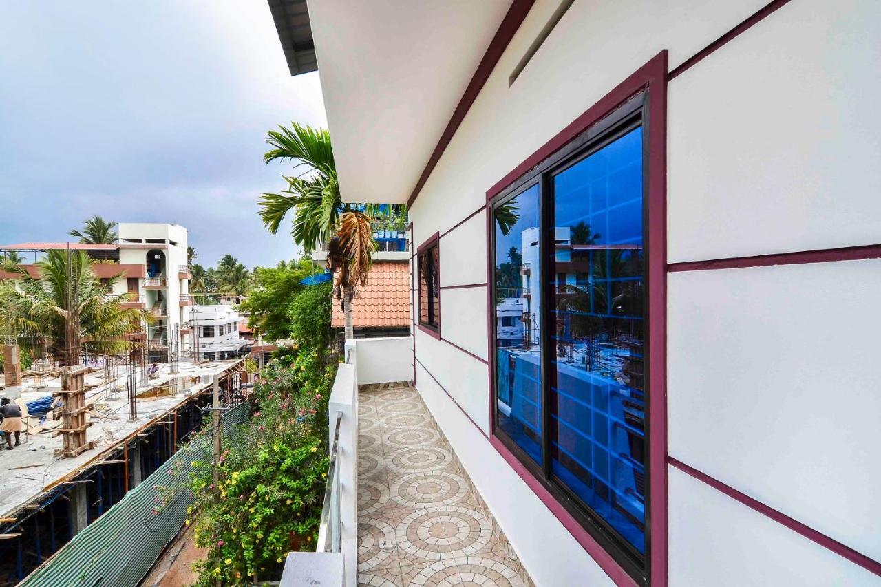 Oyo Home 81801 Akash Villa Trippapur Exterior photo
